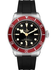 TUDOR Black Bay