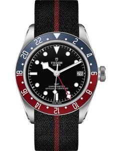 TUDOR Black Bay